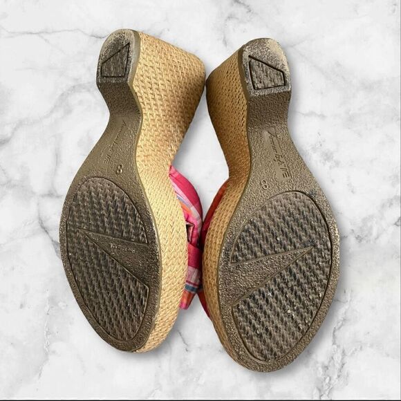 American Eagle Women’s Pink Multicolor Wedge Sandal Size 8 - Picture 5 of 10